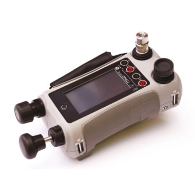Druck Portable Pressure Calibrator -1 bar to 2 bar, Alkaline Battery, LCD Display DPI611-07G