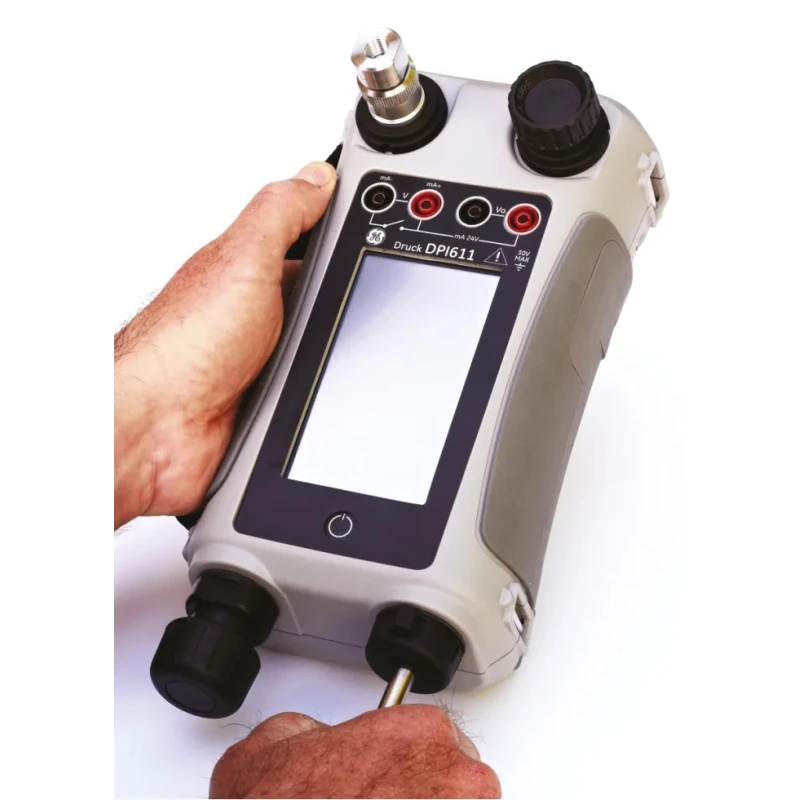 Druck Portable Pressure Calibrator -1 bar to 2 bar, Alkaline Battery, LCD Display DPI611-07G