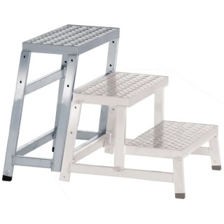 Zarges Aluminium Work Platform 0.6m Height 555mm Width Load Capacity 150kg Model 40263