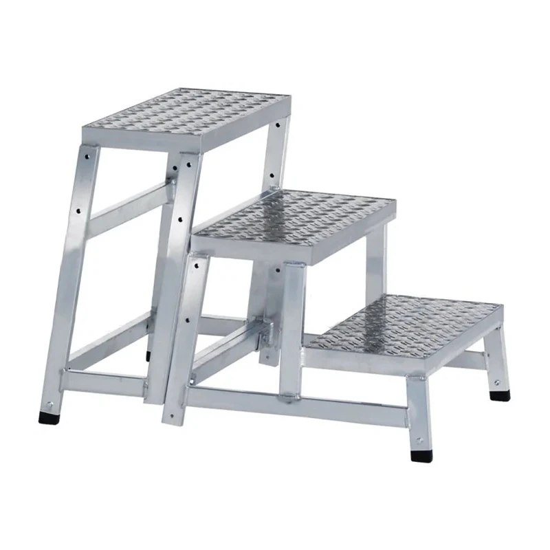Zarges Aluminium Work Platform 0.6m Height 555mm Width Load Capacity 150kg Model 40263