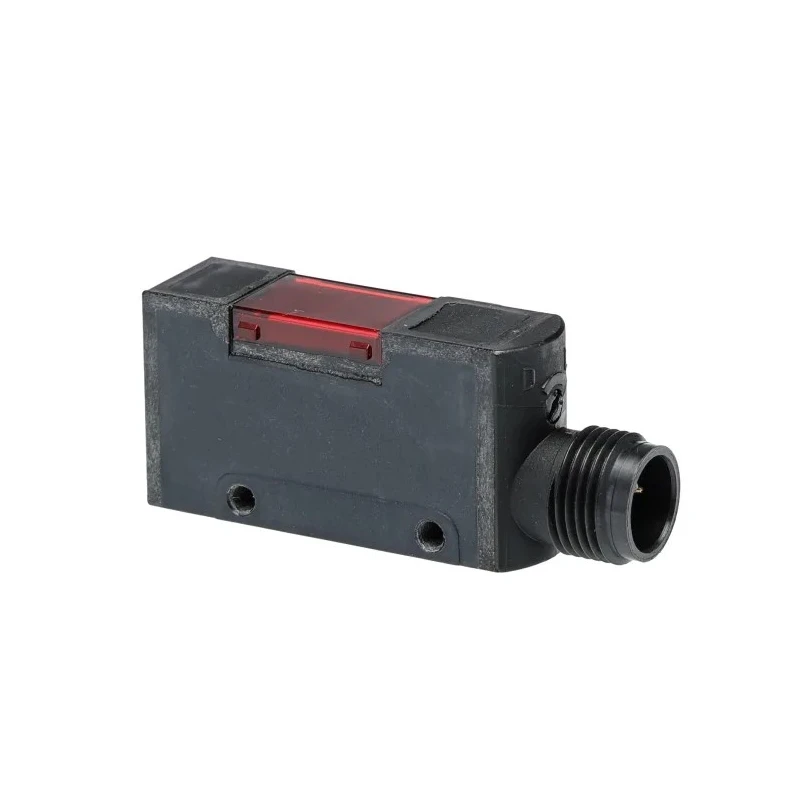 Omron Diffuse Photoelectric Sensor Block Style 100 mm Detection Range PNP Output IP67 E3S-AD88