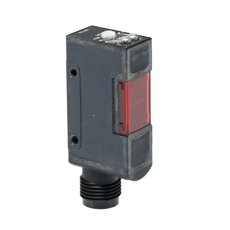 Omron Diffuse Photoelectric Sensor Block Style 100 mm Detection Range PNP Output IP67 E3S-AD88