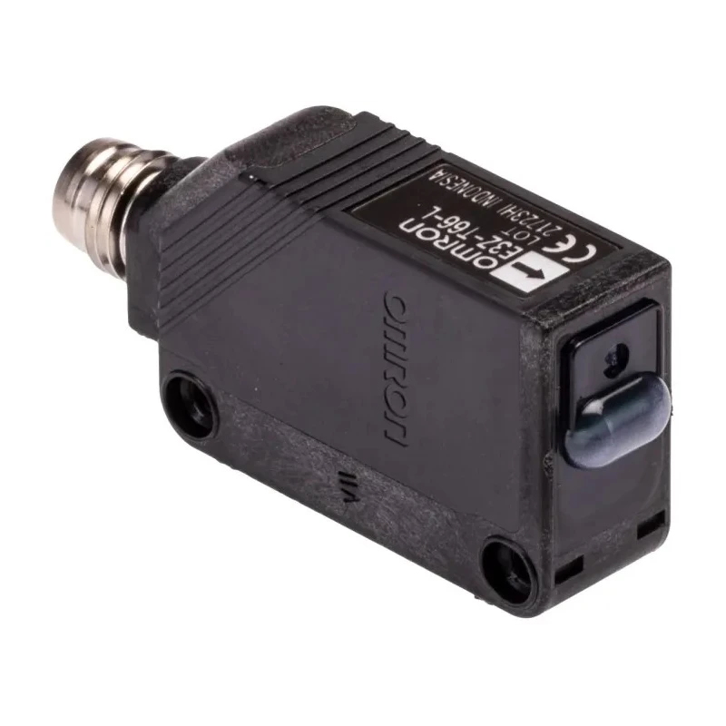 Omron Through Beam Photoelectric Sensor, Square, 15 m Detection Range, NPN Output, IP67 Rating E3Z-T66