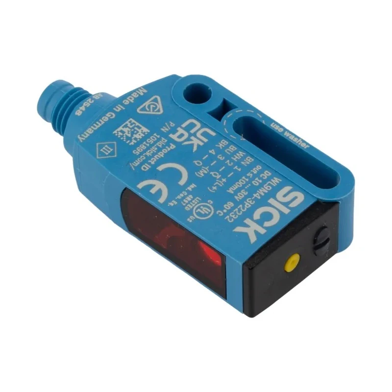 SICK Retroreflective Photoelectric Sensor, Block Sensor, 0 to 5 m Detection Range, PNP Output, IP66/IP67/IP69K WL9M4-3P2232