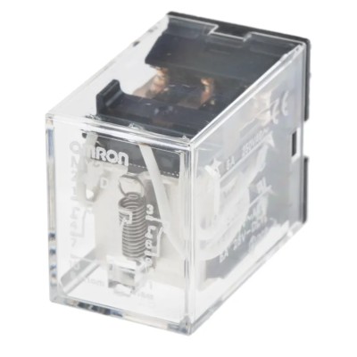 Omron Power Relay, 24V DC Coil, 3PDT Contact Configuration, 5A Switching Current MY3 24VDC