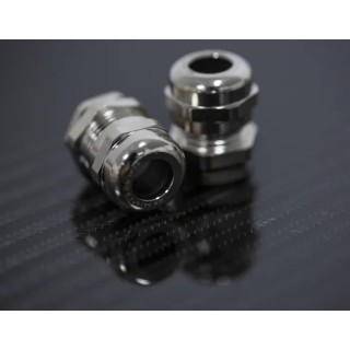 Alpha Wire Metallic Nickel Plated Brass Cable Gland, M16 Thread, 5 mm to 10 mm Diameter, IP68, Locknut Included 831-9021