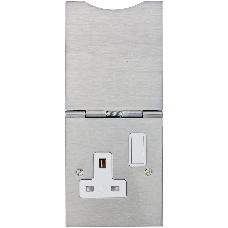 MK Electric 13A Satin Gold, Black, Blue, Brushed Chrome, Grey, White 1 Gang Plug Socket Albany Plus Indoor Type G 740BRC