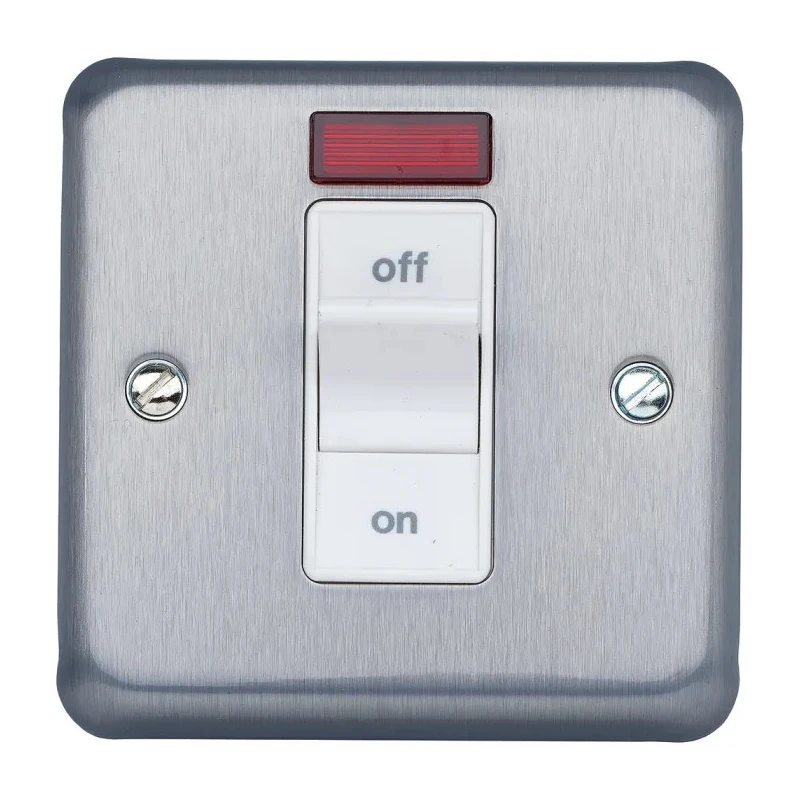 MK Electric 32A 1 Gang Switched Fused Spur BS 1363 Pt 2 K5106BRC