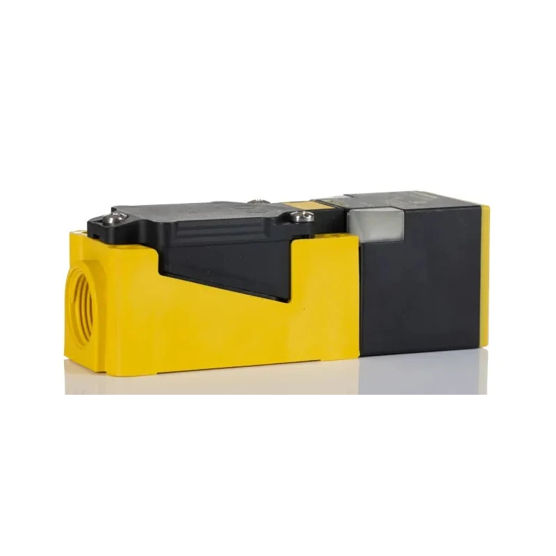 Turck Block Inductive Proximity Sensor M20 x 1.5 Thread Size PNP Output, 30 V DC, 200mA, 20 mm Detection NI20-CP40-AP6X2