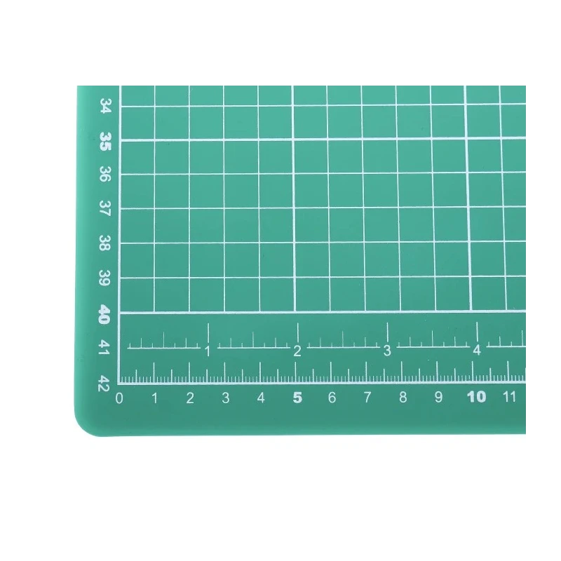 RS PRO 10 mm Green Self-Healing Cutting Mat 450 mm x 300 mm x 10 mm xW300mm