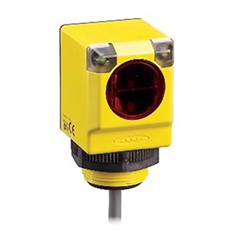 Banner Diffuse Photoelectric Sensor, Block Sensor, 200 mm Detection Range, PNP Output, IP67, IP69K Protection, Q40SP6FF200Q
