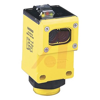 Banner Through Beam Photoelectric Sensor Block Style 60 m Detection Range NPN/PNP Output Reinforced Thermoplastic IP67