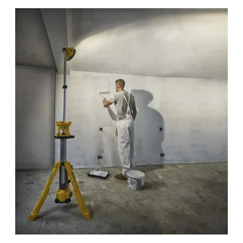 DeWALT LED Tripod Work Light 3000 lm 18V IP54 