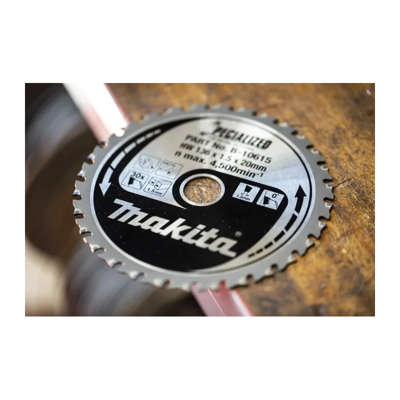 Makita Circular Saw Blade 136mm Diameter 30 Teeth Alternate Top Bevel Steel B-33526
