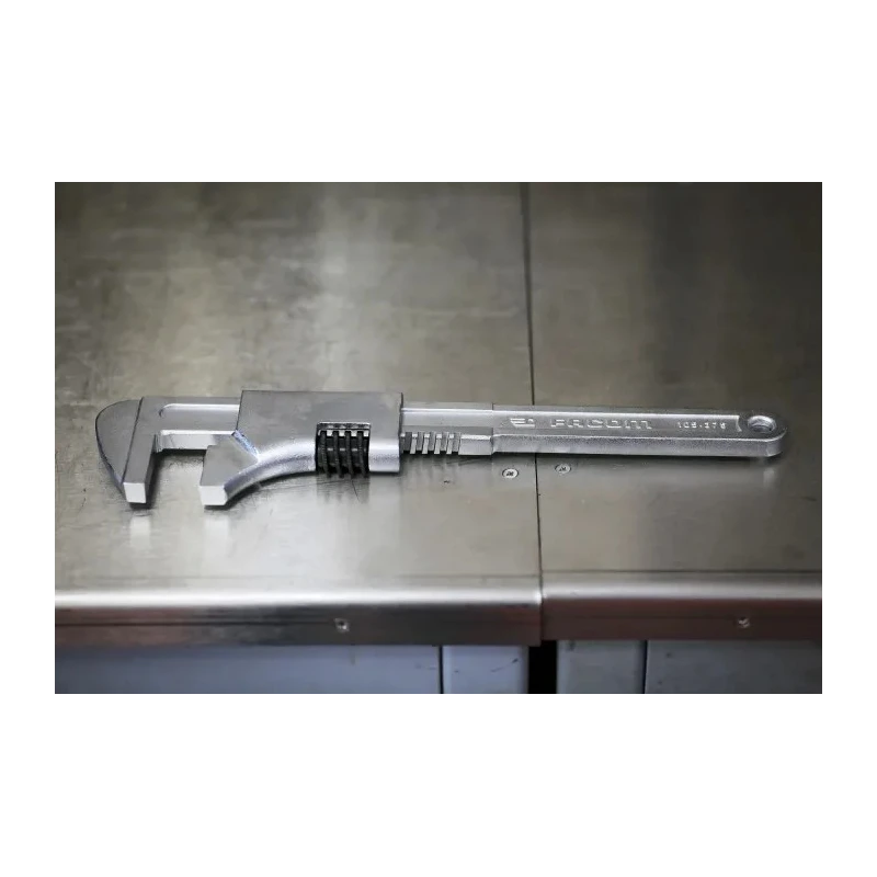 Facom Adjustable Spanner Wrench 80 mm Jaw Capacity 375mm Overall Length Metal Handle 105.375