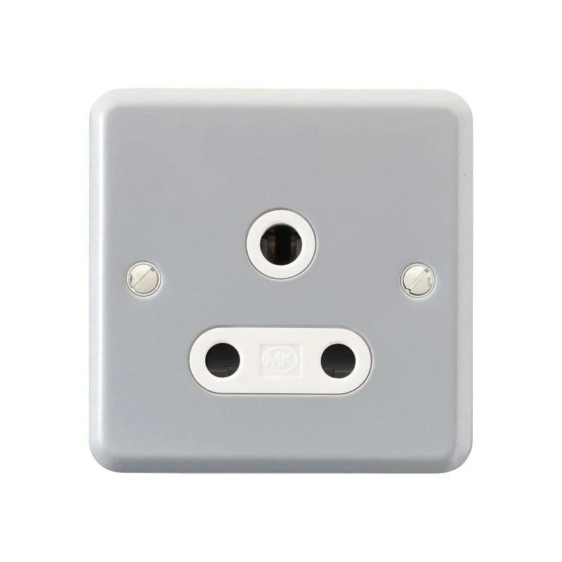 MK Electric 15A 1 Gang Electrical Socket Metalclad Plus USB Type A K843ALM