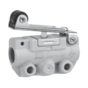 SMC Roller Lever Pneumatic Manual Control Valve VM100 Series, R 1/8, 1 MPa, Zinc Die Cast Alloy Body VM131-01-01A