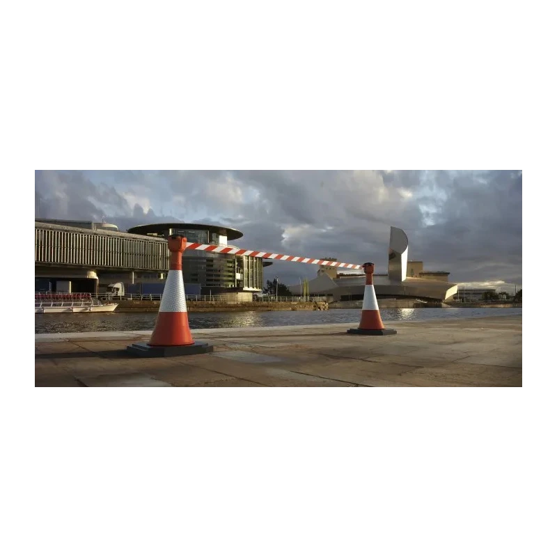 Skipper Orange Retractable Safety Barrier with White and Red Polyester Tape, 9 m Length Skipper01-O R/W