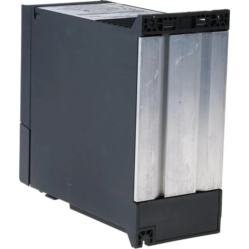 Danfoss Inverter Drive 750 W 1 Phase VLT FC51 Series 230V AC 4.2 A FC51