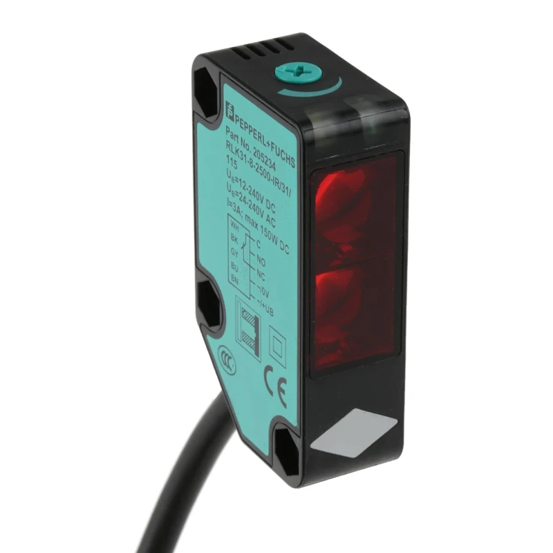 Pepperl + Fuchs Diffuse Photoelectric Sensor, Block Sensor, 0 → 2.5 m Detection Range, Relay Output RLK31-8-2500-IR/31/115