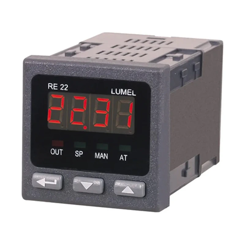 Lumel Panel Mount PID Temperature Controller 1 Input 1 Output Relay 230V RE22