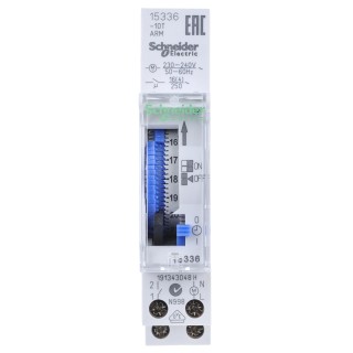 Schneider Electric Analogue Acti9 DIN Rail Time Switch 230V AC 10 Year Battery Life 1 Channel 90mm Height 66mm Depth