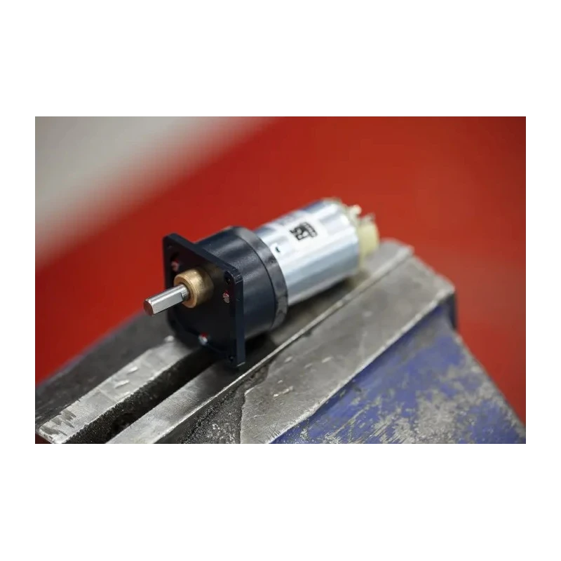RS PRO Brushed Geared DC Geared Motor, 24 V dc, 4.03 W, 70 mNm Torque, 260 rpm, 6 mm Shaft Diameter 901-3305