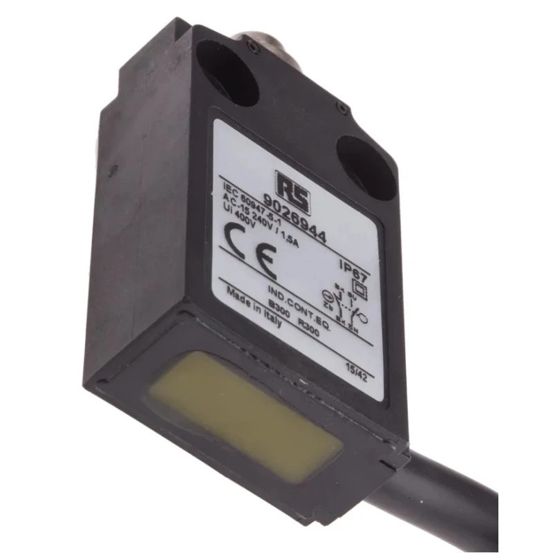 RS PRO Plunger Limit Switch 1 NO/1 NC, IP67, Thermoplastic Housing, 240V AC, 5A IP67