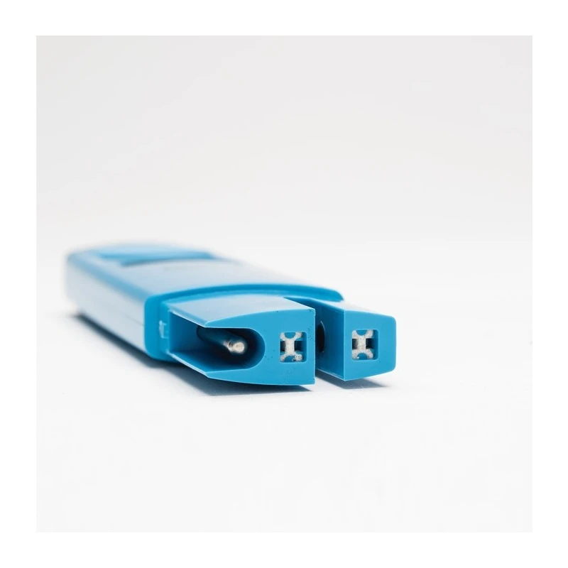  hanna-hi98303-dist-3-waterproof-low-range-ec-tester-2