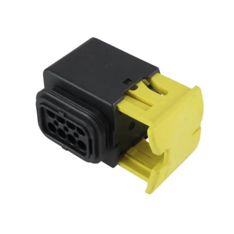 TE Connectivity HDSCS Automotive Connector Female Black Plug-in 8 Way Crimp Termination 40A 1-1418479-1