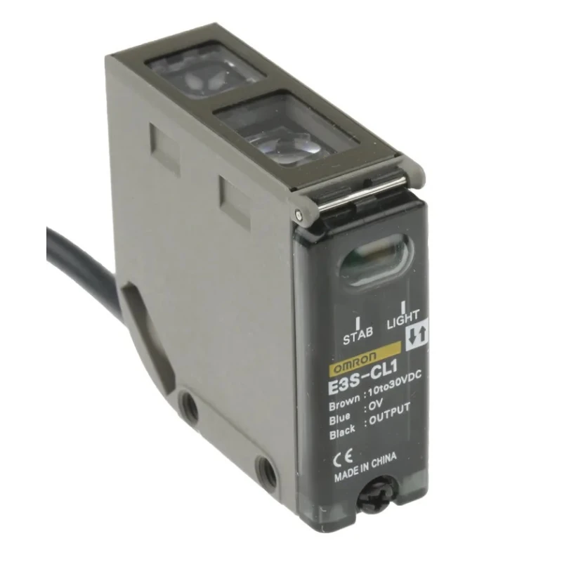 Omron Background Suppression Distance Sensor, Block Style, 5 to 200 mm Detection Range, NPN Output, LED Light E3S-CL1 2M