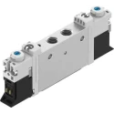 Festo Pneumatic Solenoid Valve Monostable 2 x 3/2 Closed Electric 24V, Pneumatic Port M7, 5 Ports VUVG-L10-T32C-AT-M7-1P3