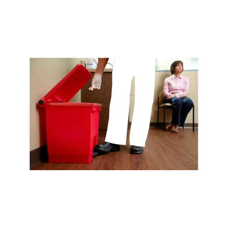 Rubbermaid Commercial Products Legacy Step-On 30L Red Pedal Plastic Waste Bin FG614300RED