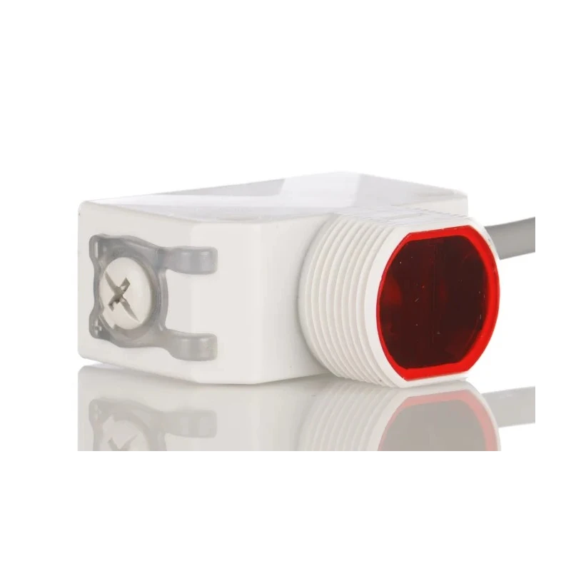 RS PRO Diffuse Reflection Barrel Photoelectric Sensor 0.3 m Detection Range PNP NO/NC Output IP67 IP67
