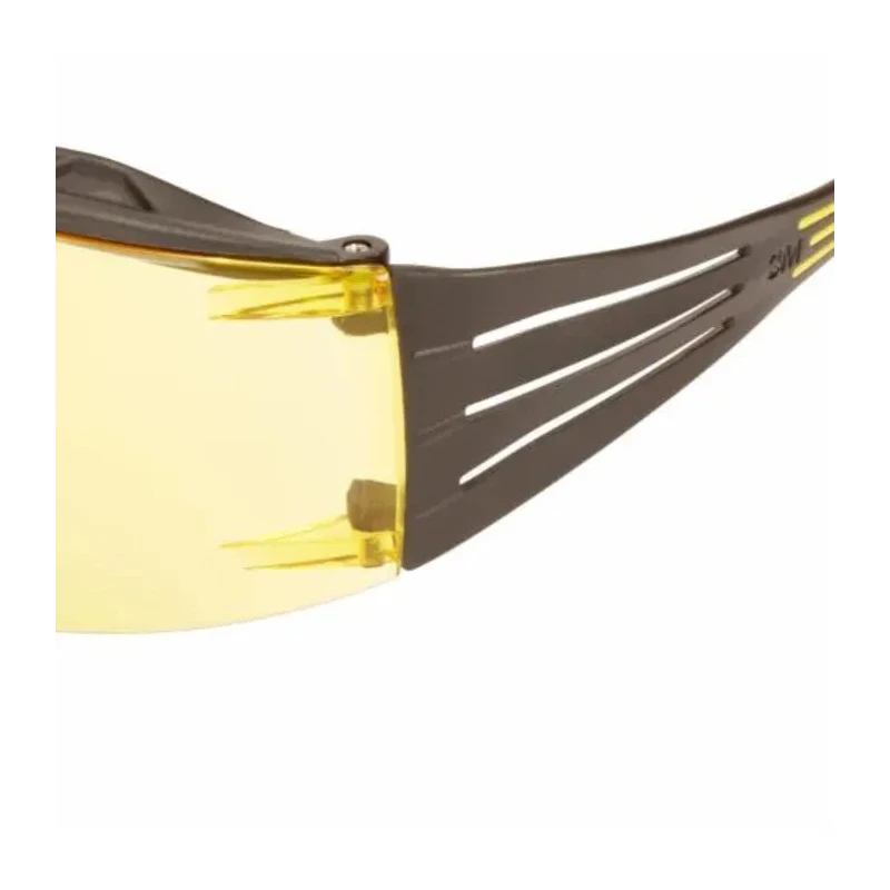 3M SecureFit Safety Glasses with Anti-Fog Coating, Anti-Scratch Polycarbonate Amber Lens, Plastic Frame SF403XSGAF-YEL