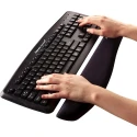 Fellowes Black Plastic, Foam, Mesh Fabric Wrist Rest 25.4 mm Height 238.1 mm Length 184.2 mm Width 9252103