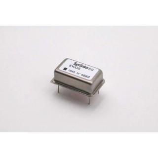 SYRLINKS 10MHz Oscillator DIL14 Low ±70 ppb Load 10pF Clipped Sinewave 5V PCB Mount EWOS10-5V0-B-C1
