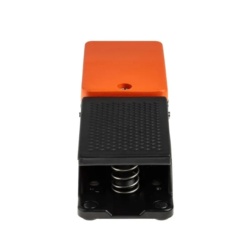 RS PRO Heavy Duty Slow Action Foot Switch SPCO Die Cast Aluminium 10A Contact Current 600 V ac 122-2790