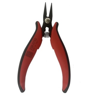 RS PRO Flat Nose Plier Carbon Steel Chrome Finish Insulated Handle 146mm Length 12mm Jaw 238-0752