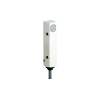 Baumer Block Inductive Proximity Sensor PNP 36V DC, 2 mm Detection, Nickel Plated Brass Housing IFFM 08P1702/O1L