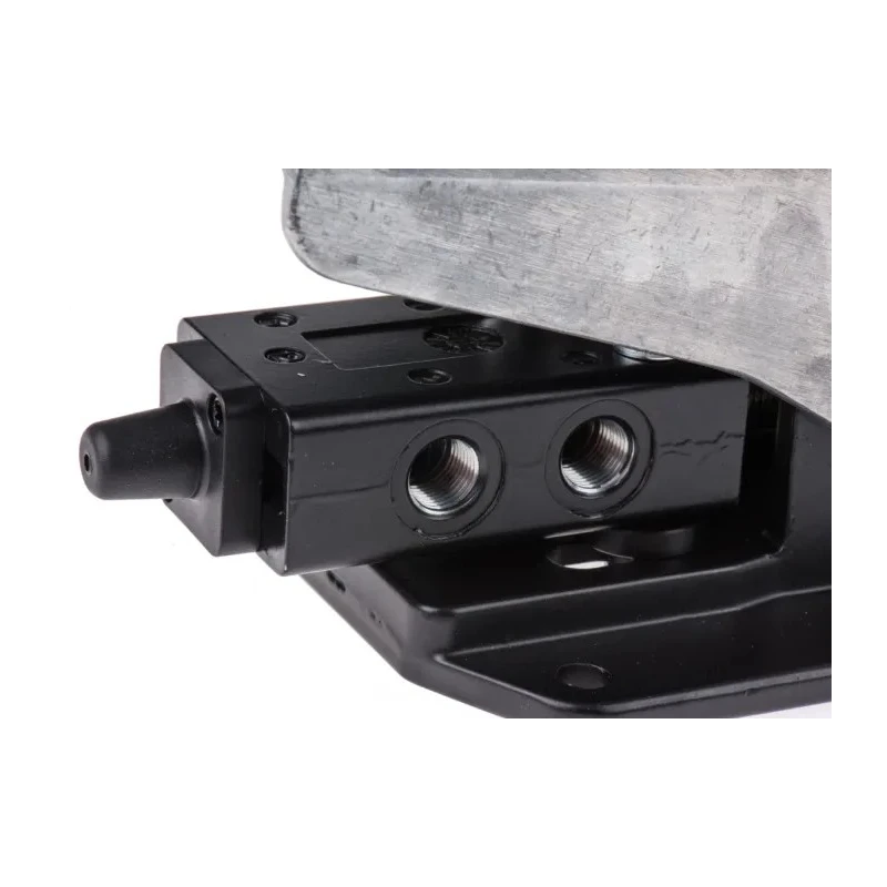 Norgren Pedal Pneumatic Manual Control Valve X30 Series, G 1/8 Thread, Zinc Alloy Body, 10 bar, 335L/min X3048202