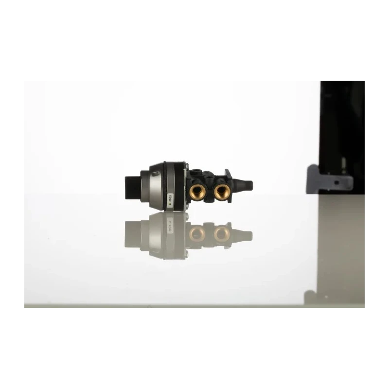 Norgren Rotary Knob Pneumatic Manual Control Valve 03 Series G 1/8, 3/2 Function, 10 bar, 335L/min Flow Rate 03041902