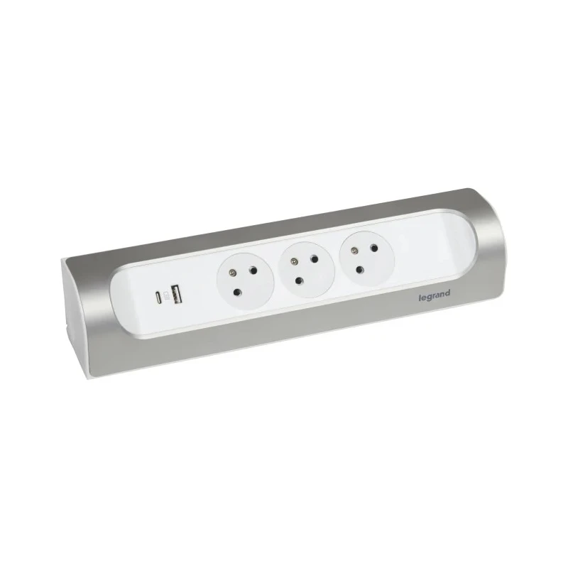 Legrand 3 Socket Type E Extension Lead 16A 3680W Shock Resistant IK 04 049409