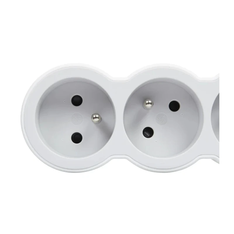 Legrand 3 Socket Type E Extension Lead 16A 3680W Impact Resistance IK04 049496