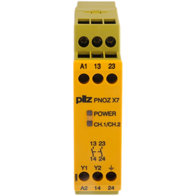 Pilz Safety Relay PNOZ X7, 230V AC, 2 Safety Contacts, 1 Auxiliary Contact, DIN Rail Mount 774056