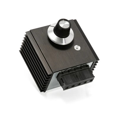 United Automation AC Regulator with RFI Suppression Rated 17 A 250 A QVR-TB-RFI