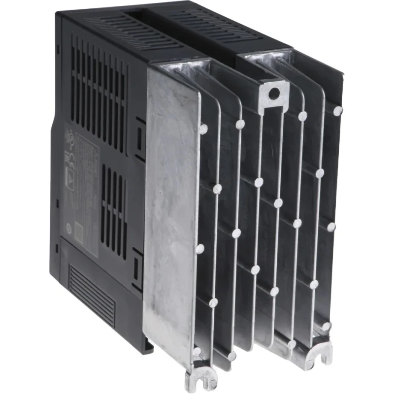Mitsubishi Electric 400 W 1 Phase Wall Mount Variable Frequency Vector Control Inverter Drive FR-D720S-025SC-EC