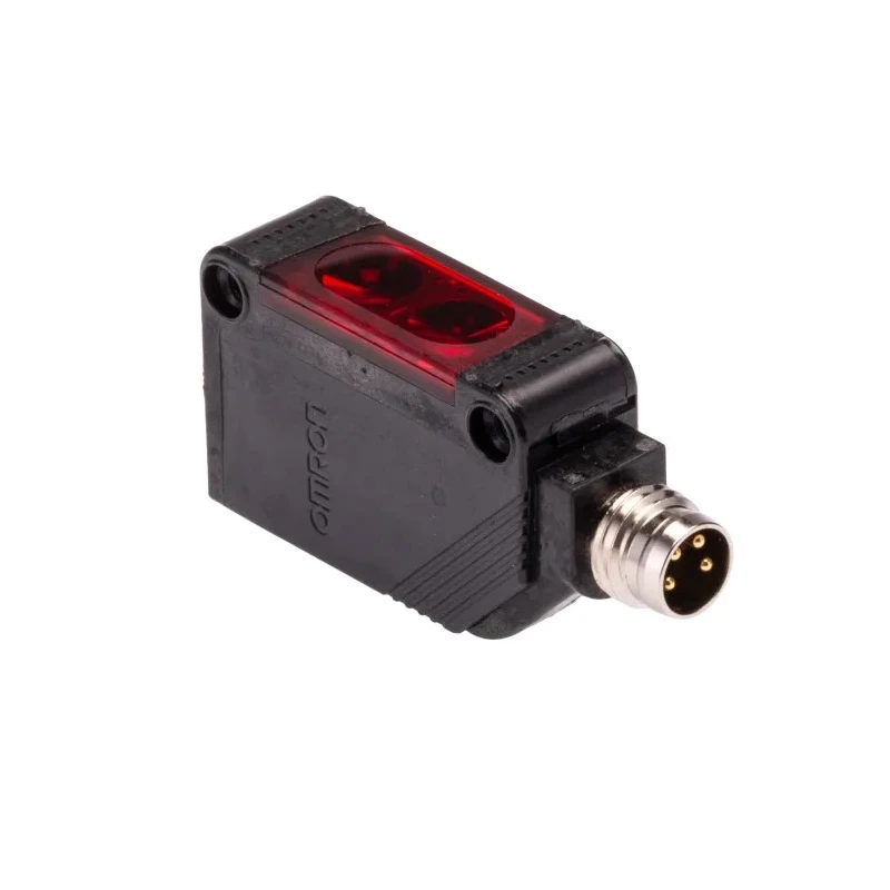 Omron Retroreflective Photoelectric Sensor 4 m Detection Range PNP Output IP67 IP69K E3Z-R86H