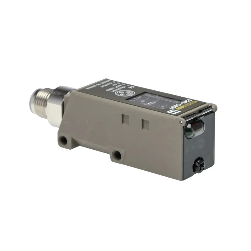 Omron Diffuse Photoelectric Sensor Block Sensor 2 m Detection Range NPN/PNP Output E3S-CD67