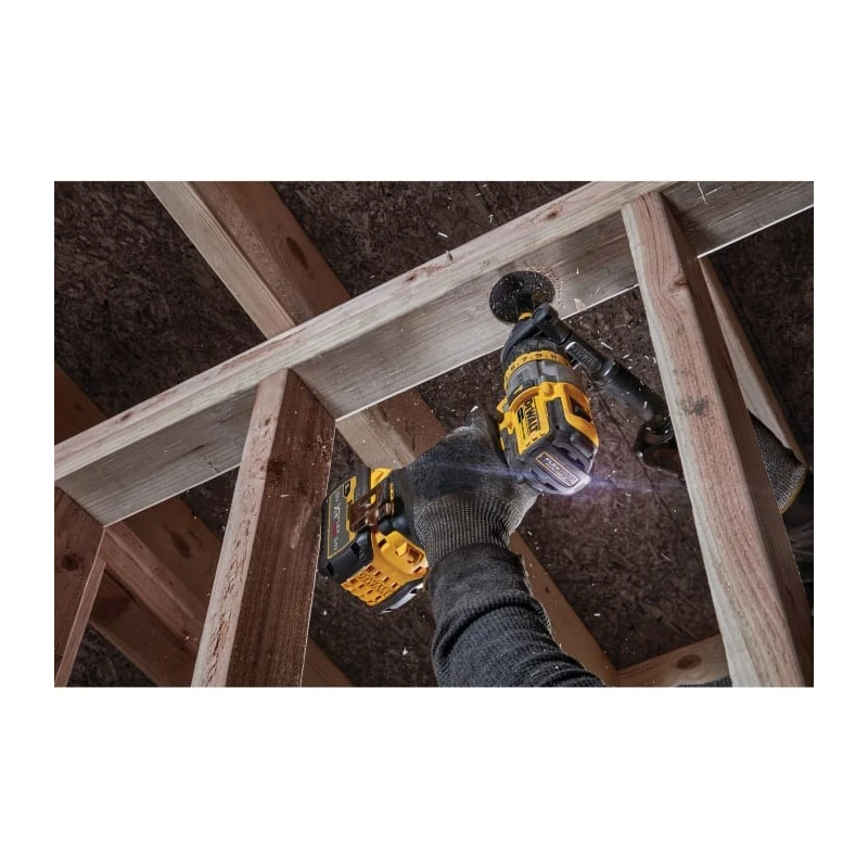 DeWALT 1.3 kW Cordless 18 V Brushless Combi Drill with 13 mm Chuck and 67 Nm Torque DCD999